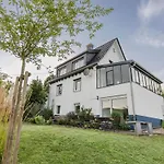 Dorfhaus1953 Holiday home *